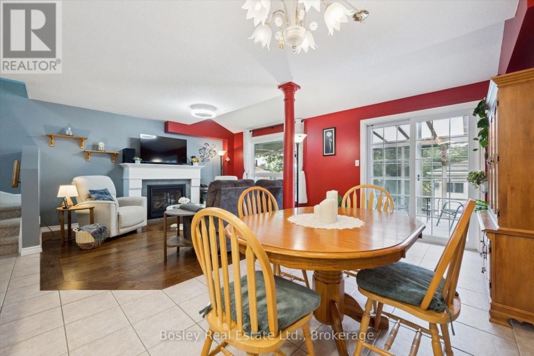 292 MILLBURN BOULEVARD, Centre Wellington (Fergus), Ontario, N1M3S3