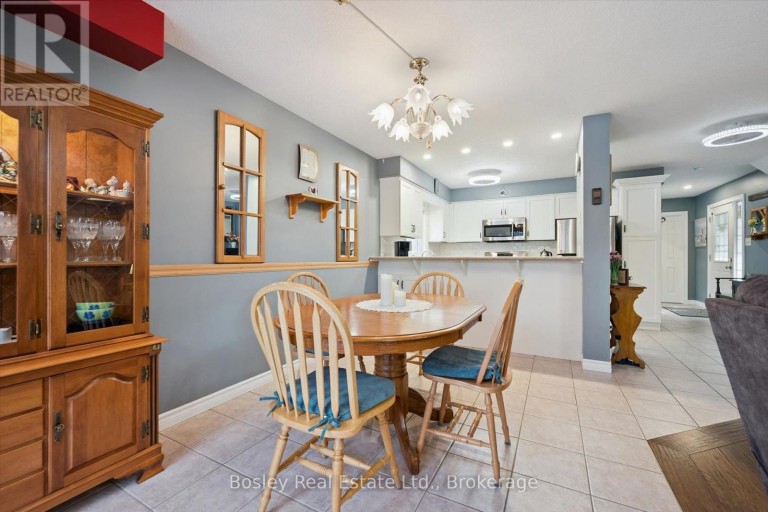 292 MILLBURN BOULEVARD, Centre Wellington (Fergus), Ontario, N1M3S3