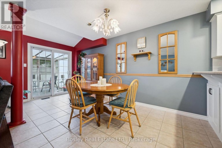 292 MILLBURN BOULEVARD, Centre Wellington (Fergus), Ontario, N1M3S3