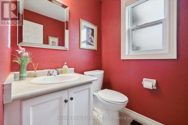 292 MILLBURN BOULEVARD Centre Wellington (Fergus) Ontario photo 22