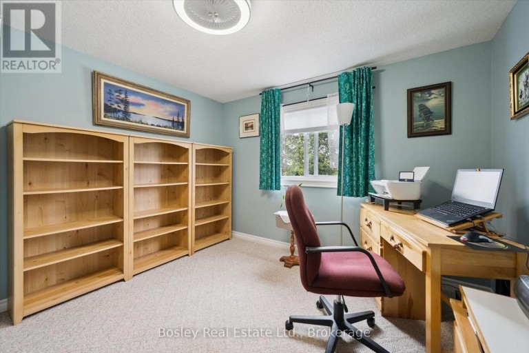 292 MILLBURN BOULEVARD, Centre Wellington (Fergus), Ontario, N1M3S3