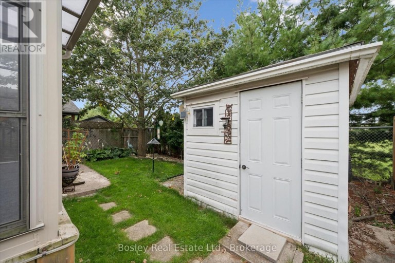 292 MILLBURN BOULEVARD, Centre Wellington (Fergus), Ontario, N1M3S3