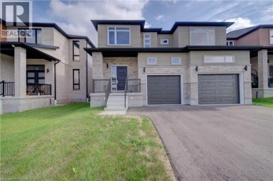 10 MUNN Crescent Paris Ontario photo 1