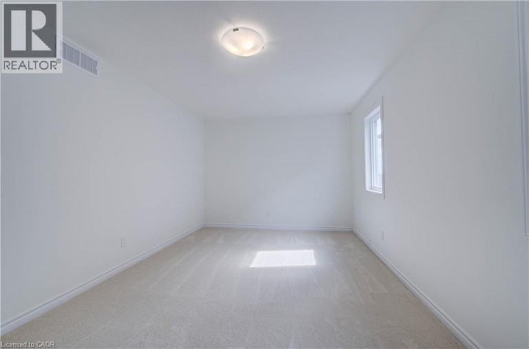 10 MUNN Crescent, Paris, Ontario, N3L0N3