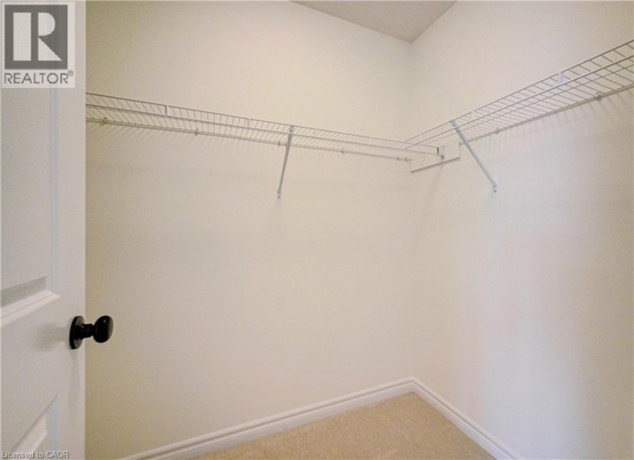 10 MUNN Crescent, Paris, Ontario, N3L0N3