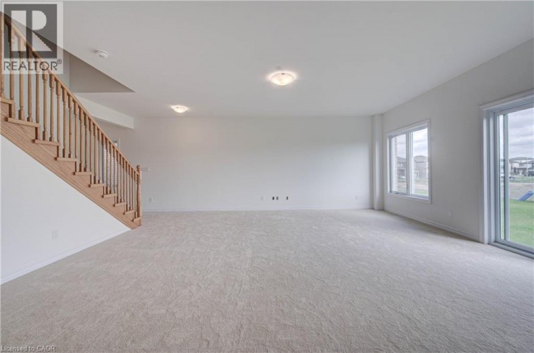 10 MUNN Crescent, Paris, Ontario, N3L0N3
