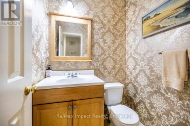 122 WRIGHT CRESCENT Ajax (Central) Ontario photo 17