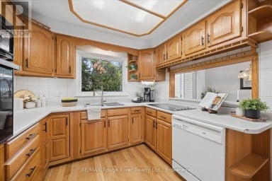 748 HILLCROFT STREET Oshawa (Eastdale) Ontario photo 10