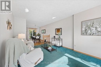 748 HILLCROFT STREET Oshawa (Eastdale) Ontario photo 6