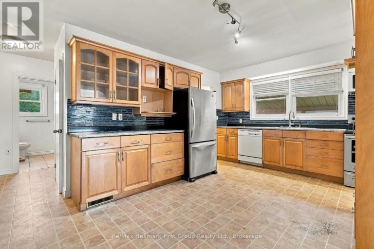 31 FIRST AVENUE, Quinte West (Trenton Ward), Ontario, K8V4C2