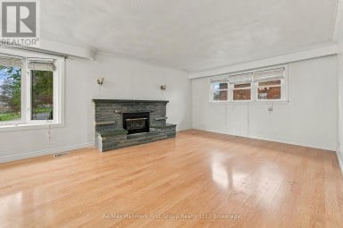 31 FIRST AVENUE Quinte West (Trenton Ward) Ontario photo 5