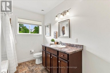 254 AIRPORT ROAD Quinte West (Sidney Ward) Ontario photo 22