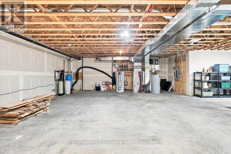 254 AIRPORT ROAD, Quinte West (Sidney Ward), Ontario, K0K3E0
