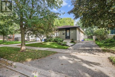 38 STROUD CRESCENT London South (South X) Ontario photo 1