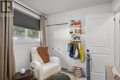 38 STROUD CRESCENT London South (South X) Ontario photo 14