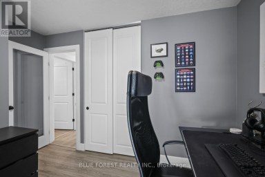 38 STROUD CRESCENT London South (South X) Ontario photo 20