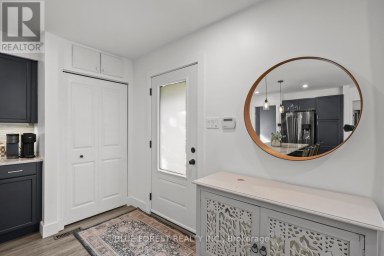 38 STROUD CRESCENT London South (South X) Ontario photo 4