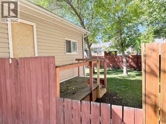408 3 Street N, Vulcan, Alberta, T0L2B0