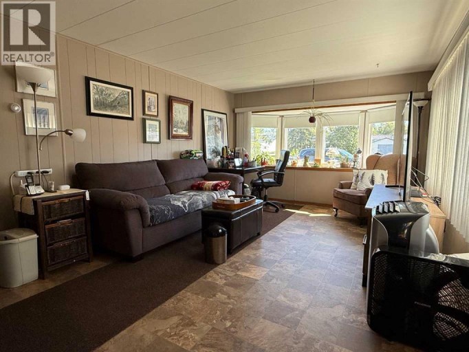 408 3 Street N, Vulcan, Alberta, T0L2B0