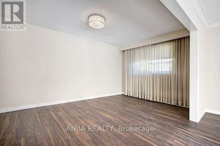 UPPER - 80 ALAMOSA DRIVE, Toronto (Bayview Village), Ontario, M2J2N9