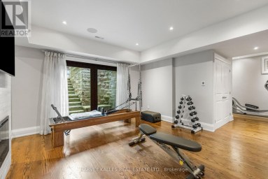 92 SOUTH DRIVE Toronto (Rosedale-Moore Park) Ontario photo 31