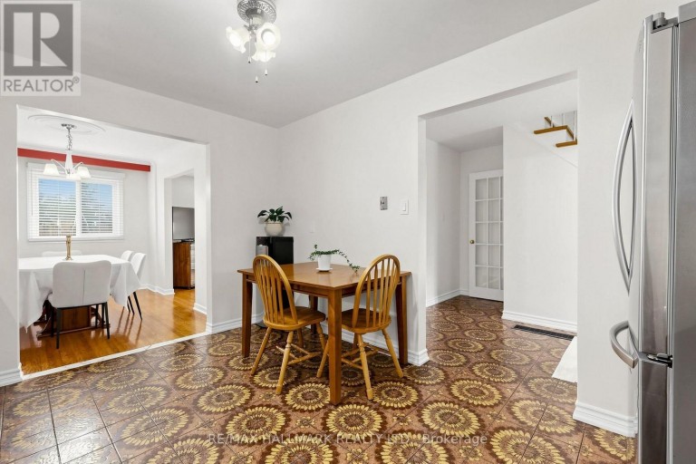 96B LAUREL AVENUE, Toronto (Kennedy Park), Ontario, M1K3J9
