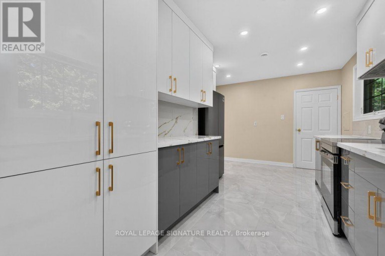 16 EARSWICK DRIVE, Toronto (Guildwood), Ontario, M1E1C6