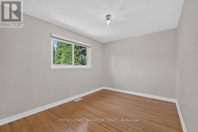 16 EARSWICK DRIVE, Toronto (Guildwood), Ontario, M1E1C6