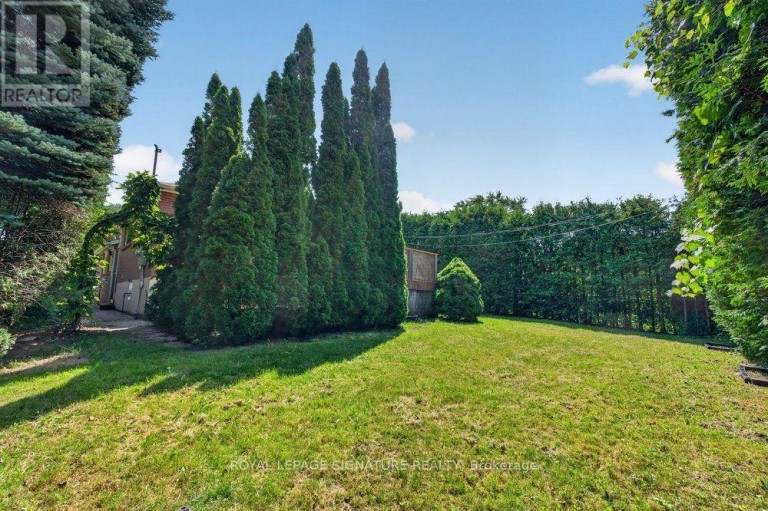 16 EARSWICK DRIVE, Toronto (Guildwood), Ontario, M1E1C6