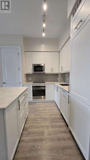 111 - 9085 JANE STREET, Vaughan (Concord), Ontario, L4K0L8