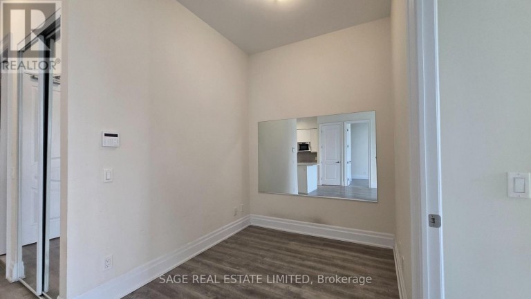 111 - 9085 JANE STREET, Vaughan (Concord), Ontario, L4K0L8