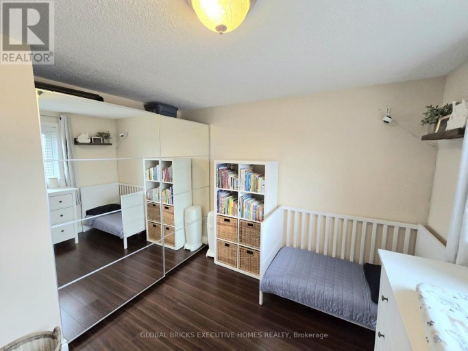 MAIN - 27 BROWNING TRAIL, Barrie (Letitia Heights), Ontario, L4N5A5