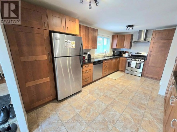 MAIN - 27 BROWNING TRAIL, Barrie (Letitia Heights), Ontario, L4N5A5