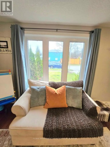 MAIN - 27 BROWNING TRAIL, Barrie (Letitia Heights), Ontario, L4N5A5