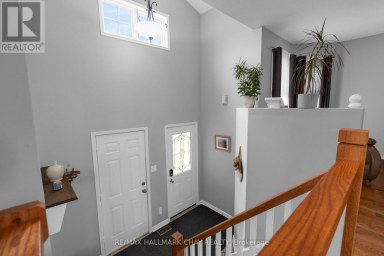 222 WESSENGER DRIVE Barrie (Holly) Ontario photo 5