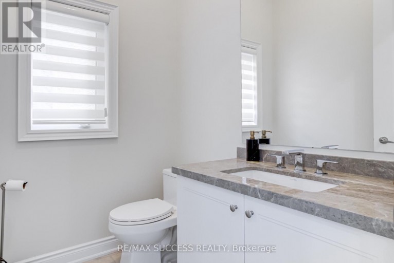 62 THRESHING MILL BOULEVARD, Oakville (GO Glenorchy), Ontario, L6H7C5