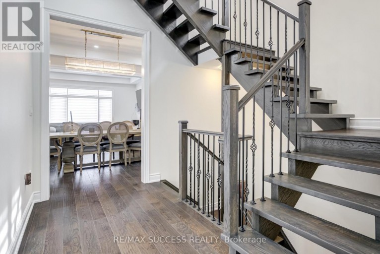 62 THRESHING MILL BOULEVARD, Oakville (GO Glenorchy), Ontario, L6H7C5