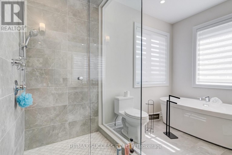62 THRESHING MILL BOULEVARD, Oakville (GO Glenorchy), Ontario, L6H7C5