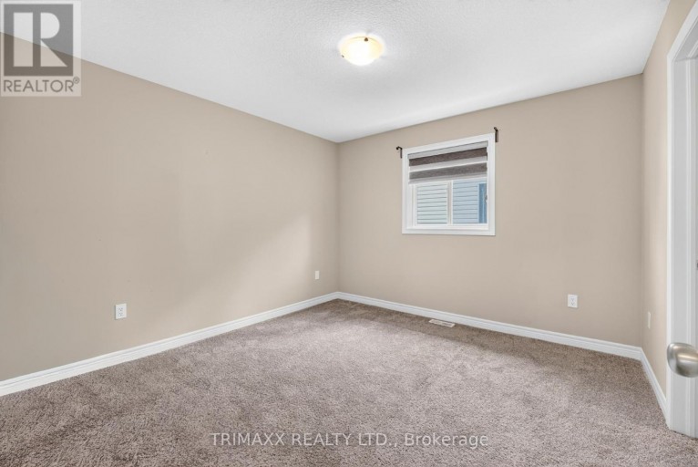 104 TARTAN AVENUE, Kitchener, Ontario, N2R1R7