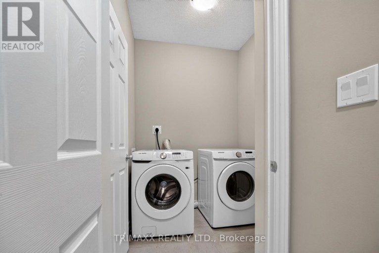 104 TARTAN AVENUE, Kitchener, Ontario, N2R1R7