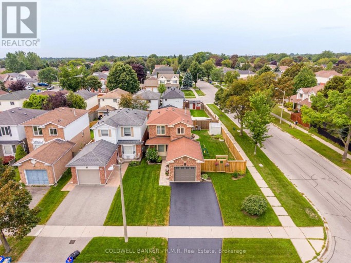 141 POOLTON CRESCENT, Clarington (Courtice), Ontario, L1E2H6