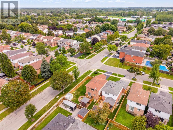 141 POOLTON CRESCENT, Clarington (Courtice), Ontario, L1E2H6
