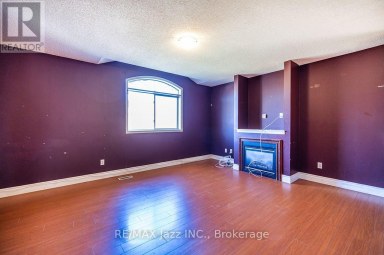 32 DENT STREET Ajax (Northwest Ajax) Ontario photo 12