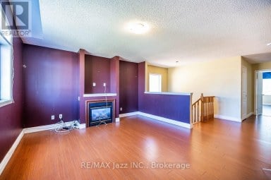 32 DENT STREET Ajax (Northwest Ajax) Ontario photo 13