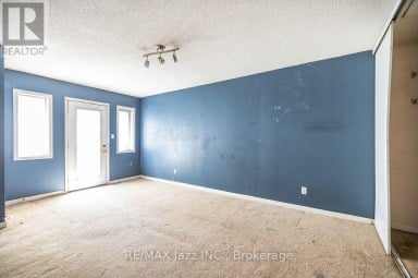 32 DENT STREET Ajax (Northwest Ajax) Ontario photo 18