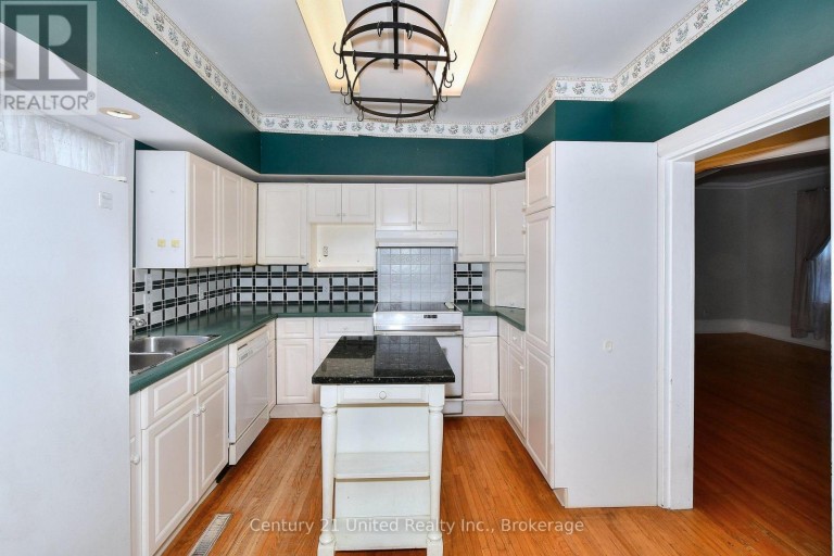 136 WATER STREET, Selwyn, Ontario, K0L2H0
