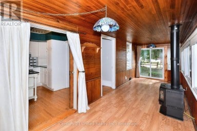136 WATER STREET Selwyn Ontario photo 13