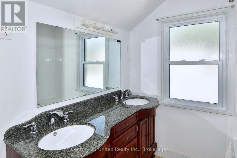 136 WATER STREET, Selwyn, Ontario, K0L2H0