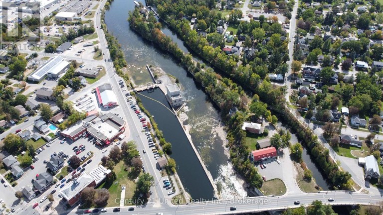 136 WATER STREET, Selwyn, Ontario, K0L2H0