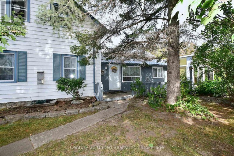 136 WATER STREET, Selwyn, Ontario, K0L2H0